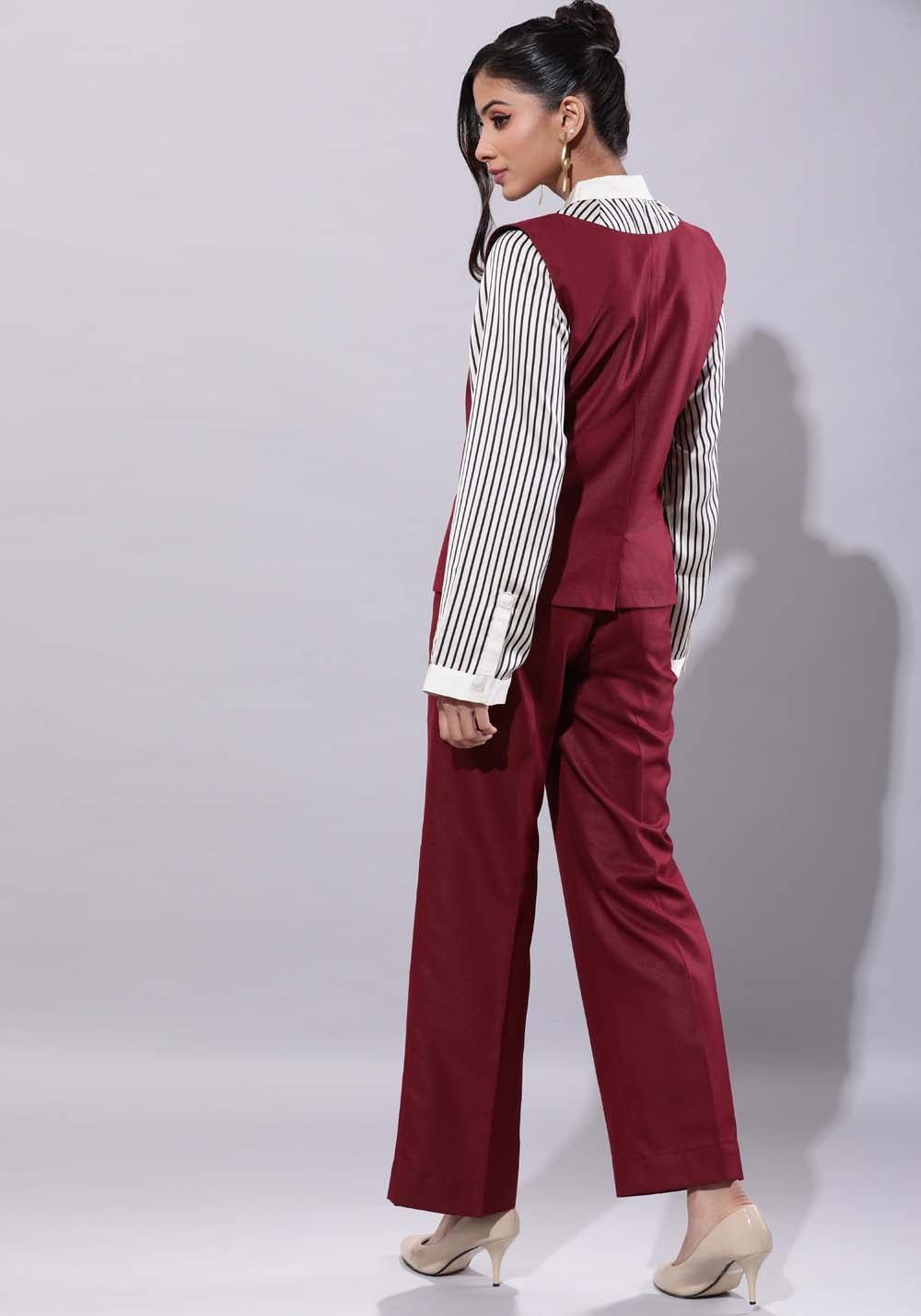 Deep Neck Waistcoat With Culottes Set- Maroon