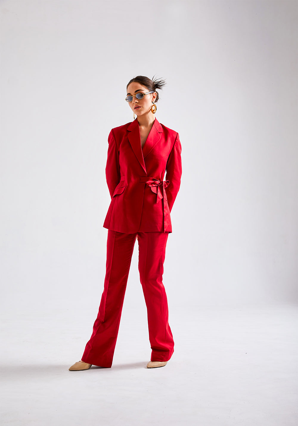 Women's Red Tie-up business suit