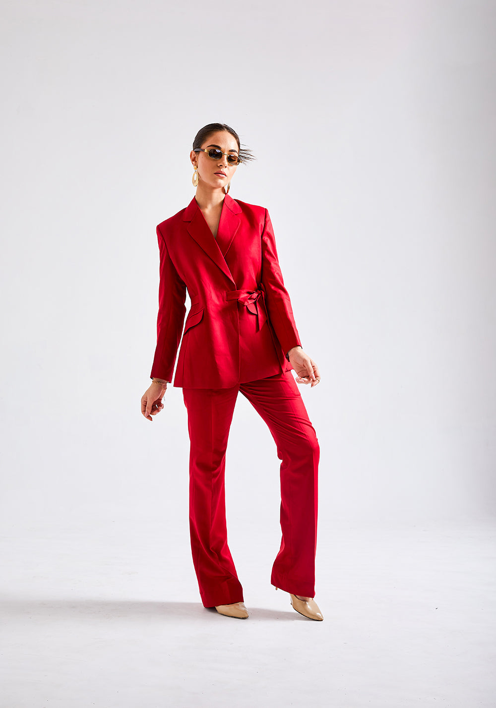 Women's Red Tie-up business suit